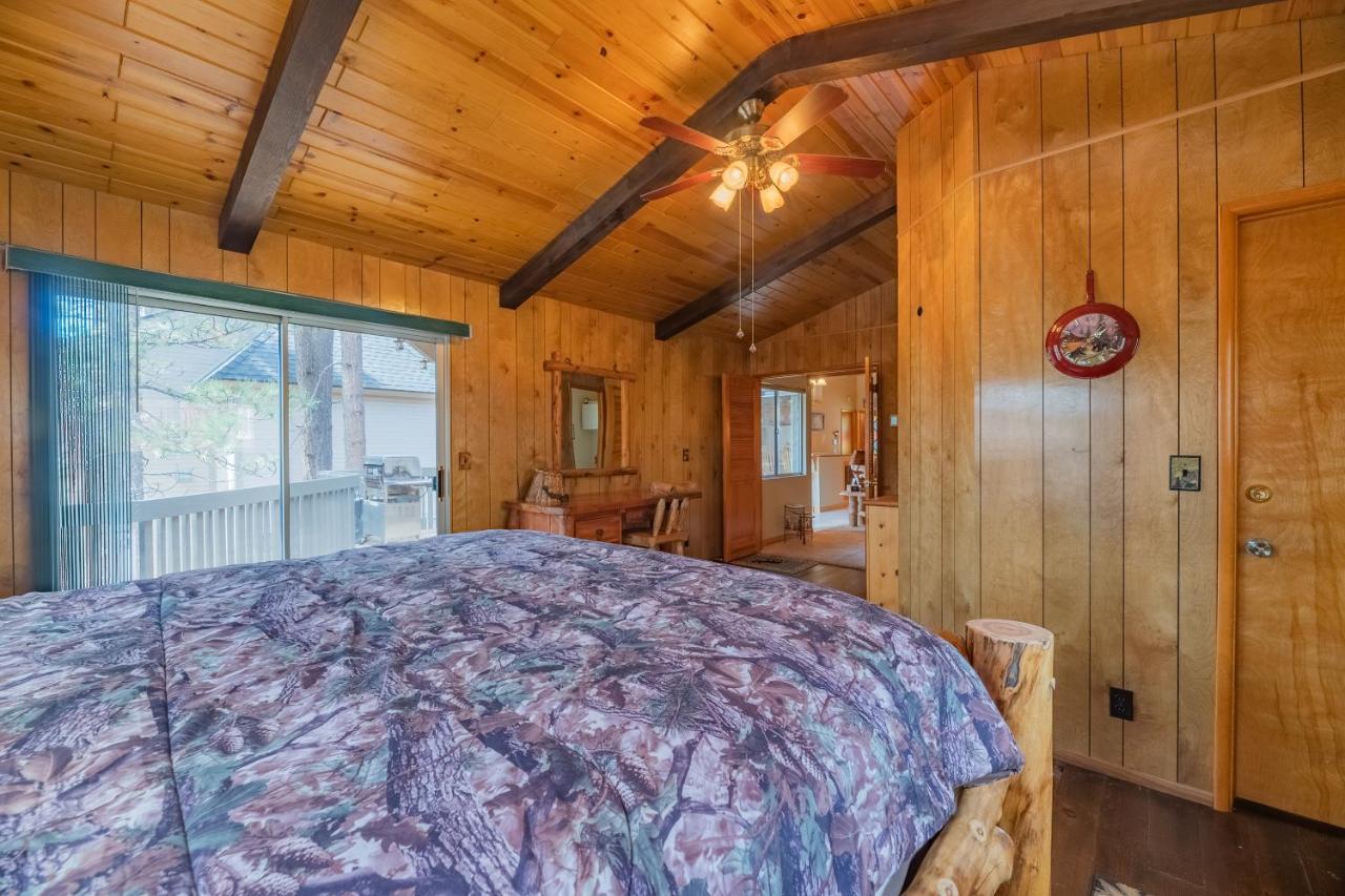 Moonridge Manor - Very Lovely Cabin In A Quiet Neighborhood With An Amazing Hot Tub! Villa Big Bear Lake Exterior foto